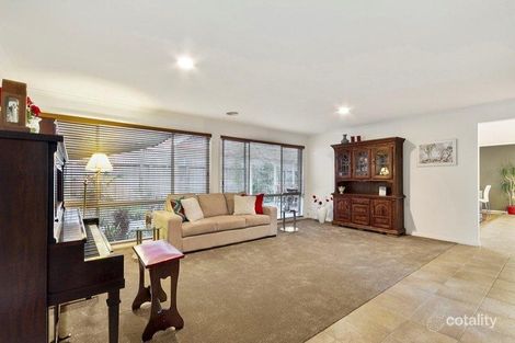 Property photo of 10 Pandan Place Aspendale Gardens VIC 3195