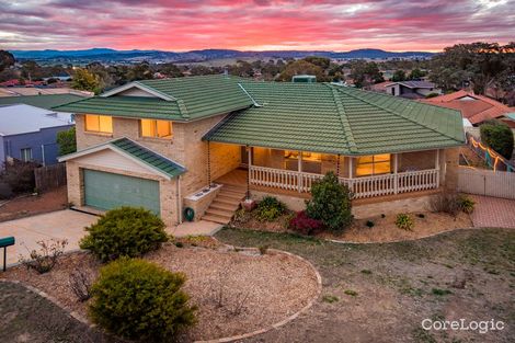 Property photo of 17 Stringybark Drive Jerrabomberra NSW 2619