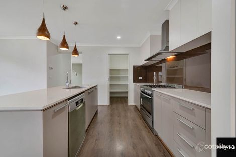 12 Rosewater St, Manor Lakes, VIC 3024