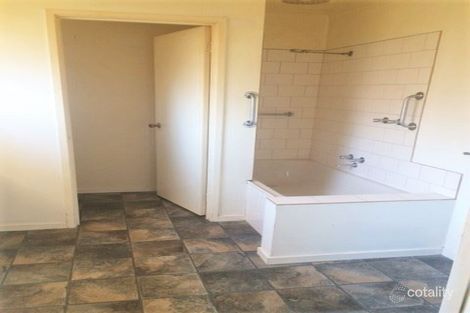 Property photo of 4/391 Forest Street Wendouree VIC 3355