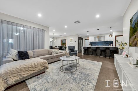 Property photo of 10 Cubbie Way Clyde North VIC 3978