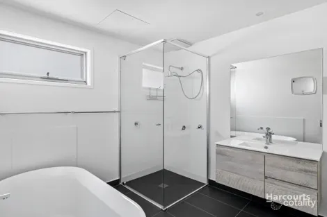 Property photo of 23/1B Bournville Crescent Claremont TAS 7011