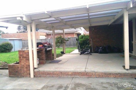 Property photo of 7 Willis Close Hampton Park VIC 3976