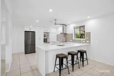 Property photo of 75 Carbeen Drive Taranganba QLD 4703