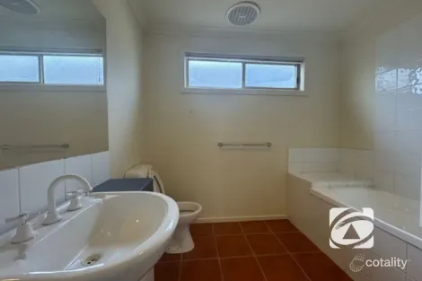Property photo of 7/2-6 Jerilderie Drive Berwick VIC 3806
