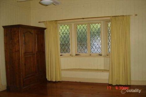 Property photo of 20 Glenlyon Drive Ashgrove QLD 4060