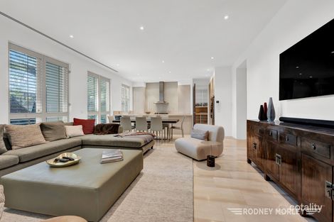 Property photo of 2/48 St Georges Road Toorak VIC 3142