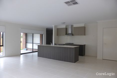 Property photo of 2 Capella Crescent Williams Landing VIC 3027