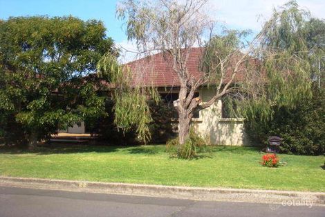 22 Woodford Ave, Warilla, NSW 2528