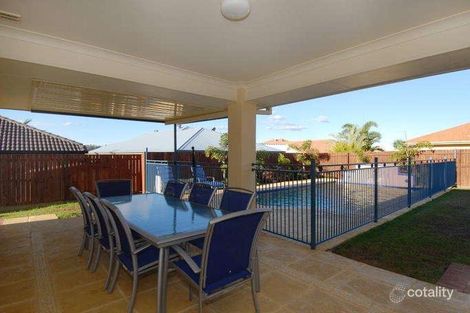 Property photo of 8 Winster Close Sinnamon Park QLD 4073