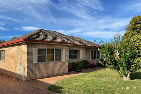 Property photo of 13 Alkira Way Orange NSW 2800