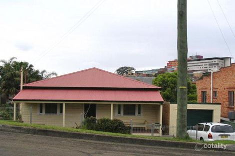 37 Hillcrest St, Wollongong, NSW 2500