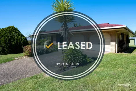 Property photo of 5 Goondooloo Drive Ocean Shores NSW 2483
