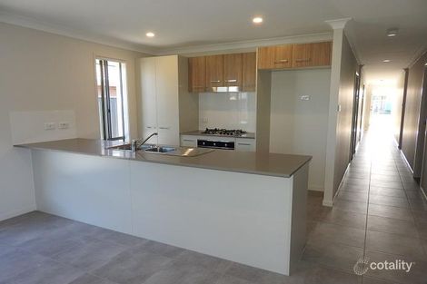 Property photo of 25 Uralla Street Fern Bay NSW 2295