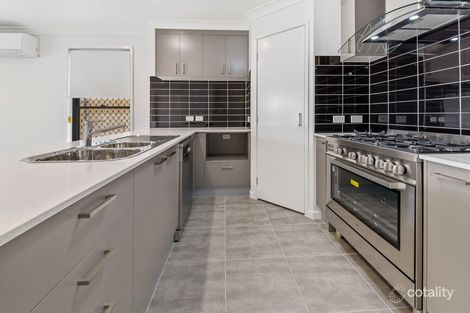 Property photo of 100 Crest Street Narangba QLD 4504