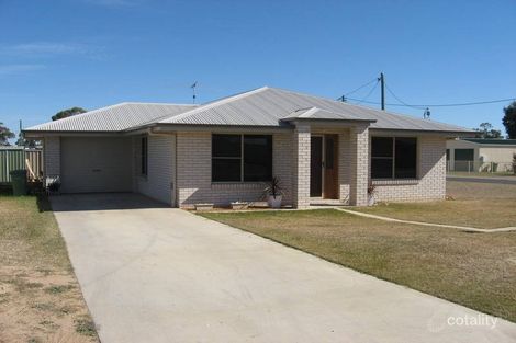 Property photo of 15 Bishop Drive Miles QLD 4415