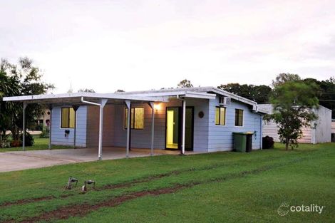 8 Burton St, Midge Point, QLD 4799