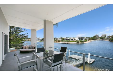 Property photo of 28 Summerland Key Broadbeach Waters QLD 4218