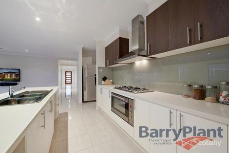 Property photo of 22 Whitecaps Avenue Point Cook VIC 3030