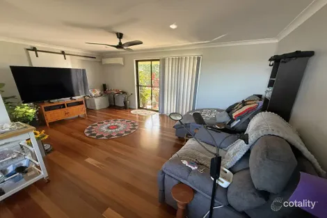 Property photo of 308 Fe Walker Street Ashfield QLD 4670