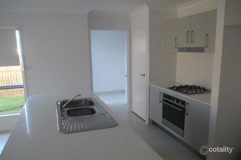 Property photo of 35 Bulla Place Kelso QLD 4815