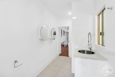 Property photo of 10/71-73 Cedar Road Palm Cove QLD 4879