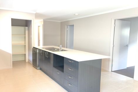 Property photo of 23 Moor Circuit Warner QLD 4500