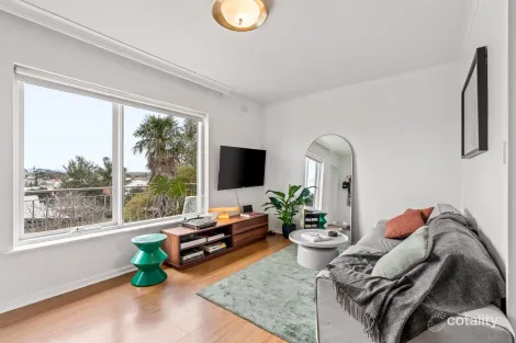 8/78 JAMES ST, NORTHCOTE, VIC 3070