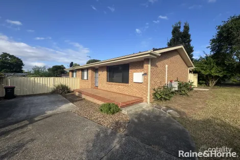 Property photo of 37 Yeovil Drive Bomaderry NSW 2541