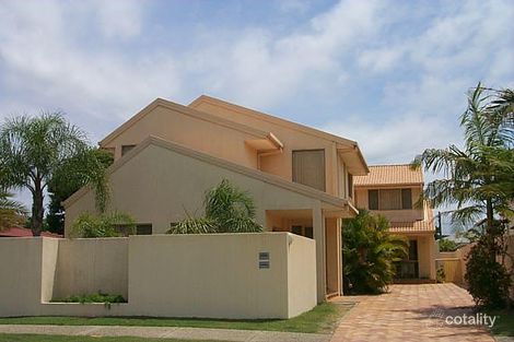 2/44 Stanhill Dr, Surfers Paradise, QLD 4217