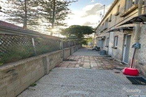 Property photo of 1/81 Frank Street Labrador QLD 4215
