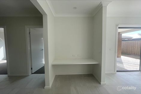 Property photo of 11 Lubec Street Lara VIC 3212