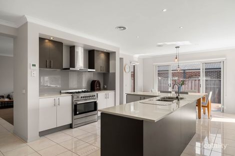 Property photo of 33 Wagtail Way Cowes VIC 3922