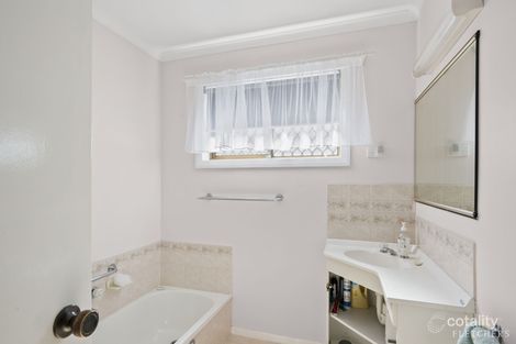 Property photo of 3 Guiding Court Sebastopol VIC 3356