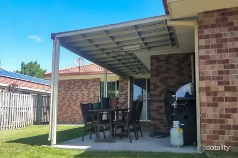 Property photo of 30 Manra Way Pacific Pines QLD 4211