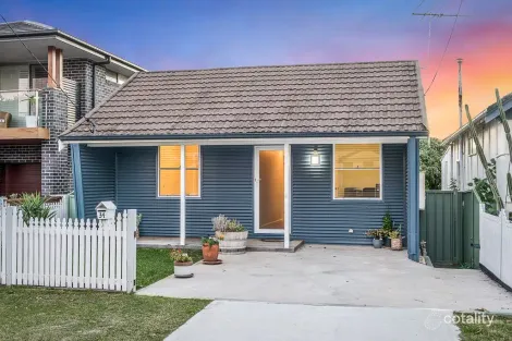 Property photo of 34 Wycombe Avenue Brighton-Le-Sands NSW 2216