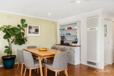 Property photo of 10 Denman Court Sunbury VIC 3429