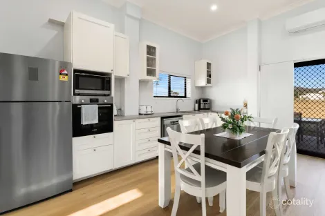 Property photo of 11 Sheldon Road Rockyview QLD 4701