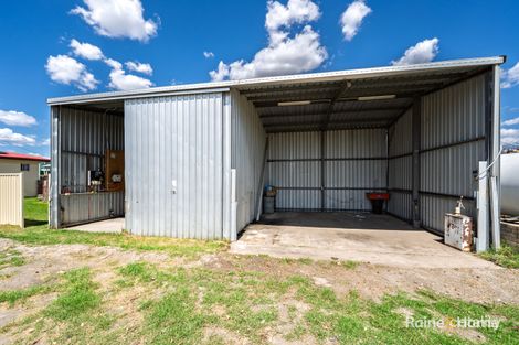 81 Tenterfield St, Deepwater, NSW 2371
