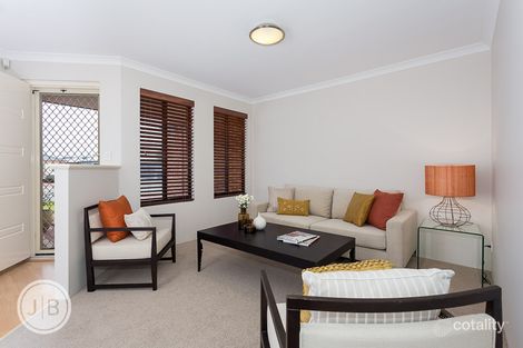 Property photo of 22 Noosa Drive Secret Harbour WA 6173