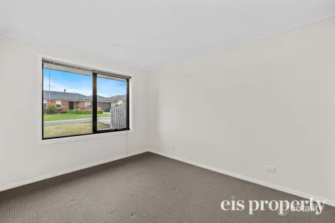 Property photo of 1/6 Loch Way Oakdowns TAS 7019