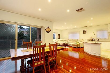 Property photo of 24 Plumpton Avenue Oak Park VIC 3046