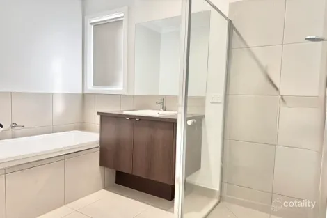 Property photo of 17 Pointer Avenue Wyndham Vale VIC 3024
