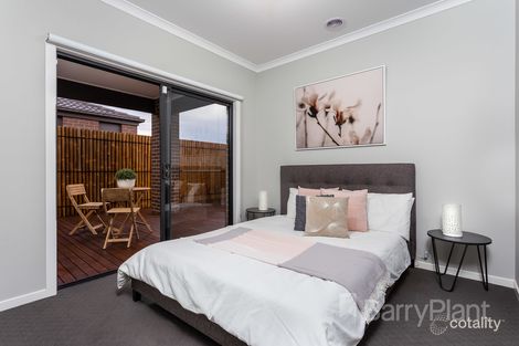 Property photo of 4 Tuncurry Road Point Cook VIC 3030