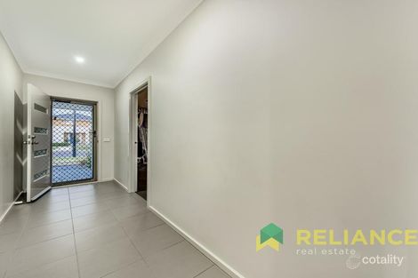 Property photo of 37 Willandra Boulevard Harkness VIC 3337