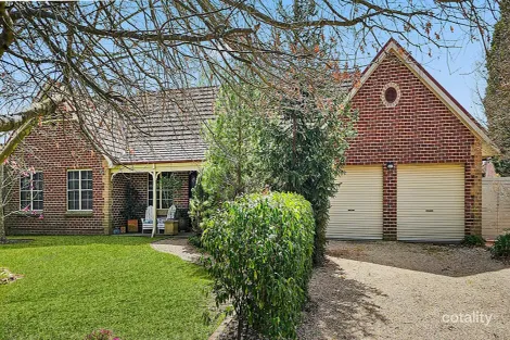 Property photo of 30 Robinia Drive Bowral NSW 2576