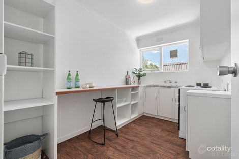 Property photo of 8/77-83 Denham Street Hawthorn VIC 3122