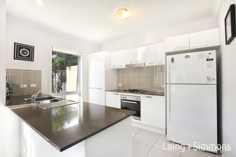 Property photo of 15 Lockheed Avenue Middleton Grange NSW 2171