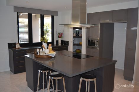 Property photo of 53 Maygar Avenue Wodonga VIC 3690