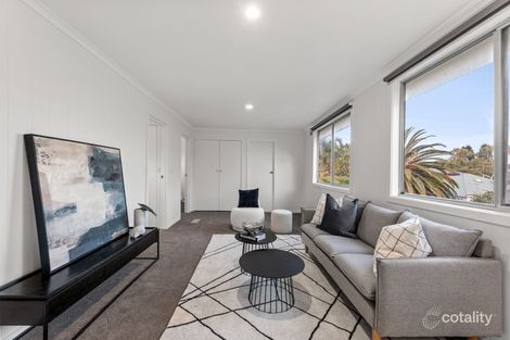 Property photo of 10 Oleanda Crescent Nunawading VIC 3131